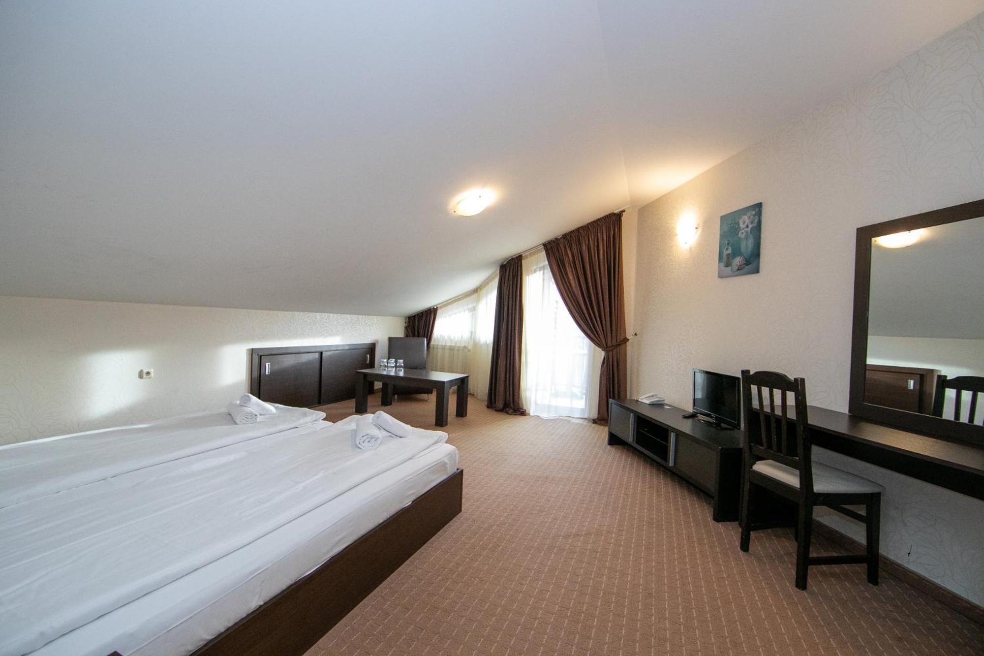 Hotel Iceberg Borowec Zewnętrze zdjęcie