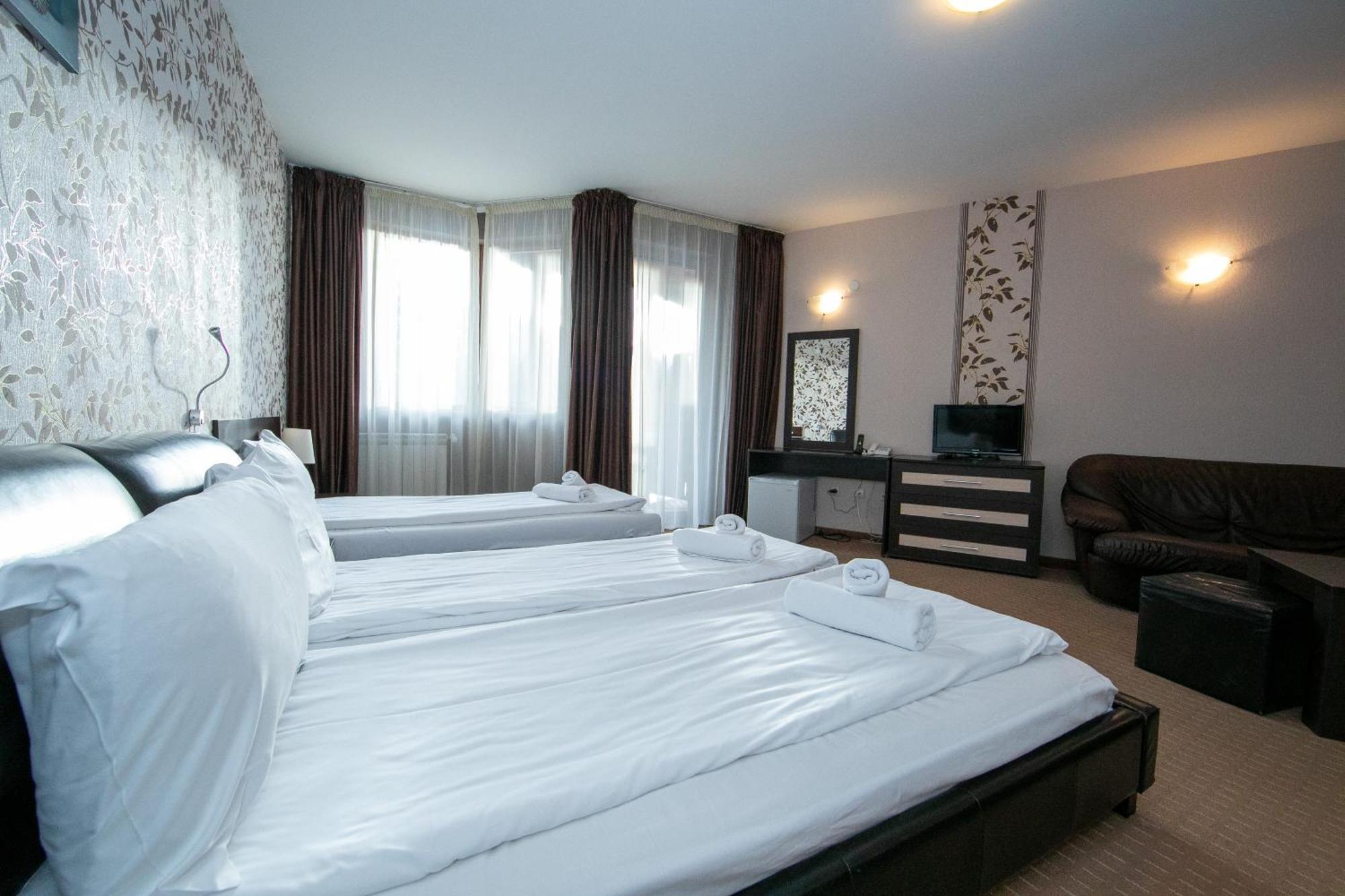Hotel Iceberg Borowec Zewnętrze zdjęcie